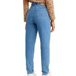 Levi’s High-Rise Tapered Ankle Jeans - FYI